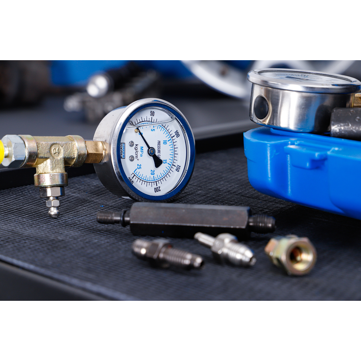 BGSTechnic 1271 Brake Pressure Test Gauge Set