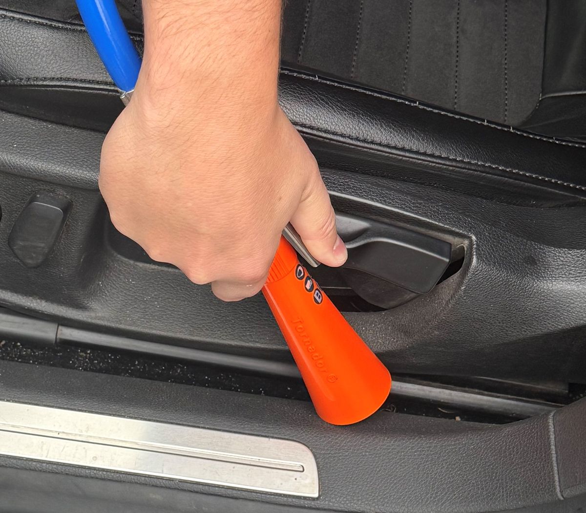 Tornador-Mini-Orange Z-008